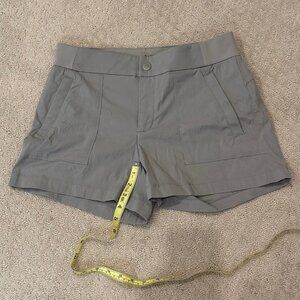 Athleta Shorts Gray Size 6
